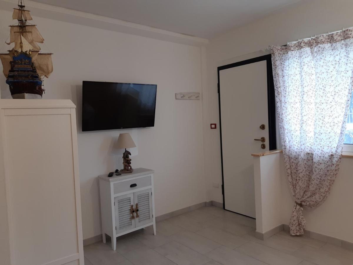 Soleil Royal Piano Terra Apartment เวียเรจโจ ภายนอก รูปภาพ