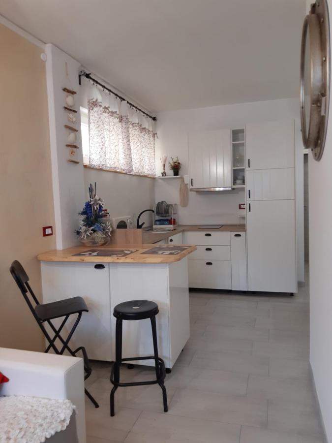 Soleil Royal Piano Terra Apartment เวียเรจโจ ภายนอก รูปภาพ
